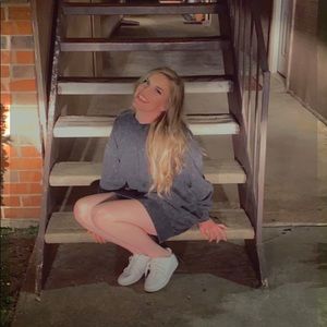 Meet your Posher, Stephanie a.